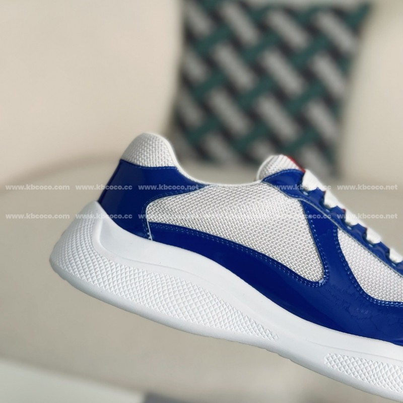 Pra*a Sneakers