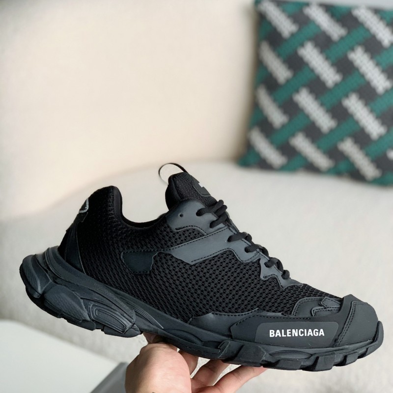 Ba*len*cia*ga Runner Sneakers