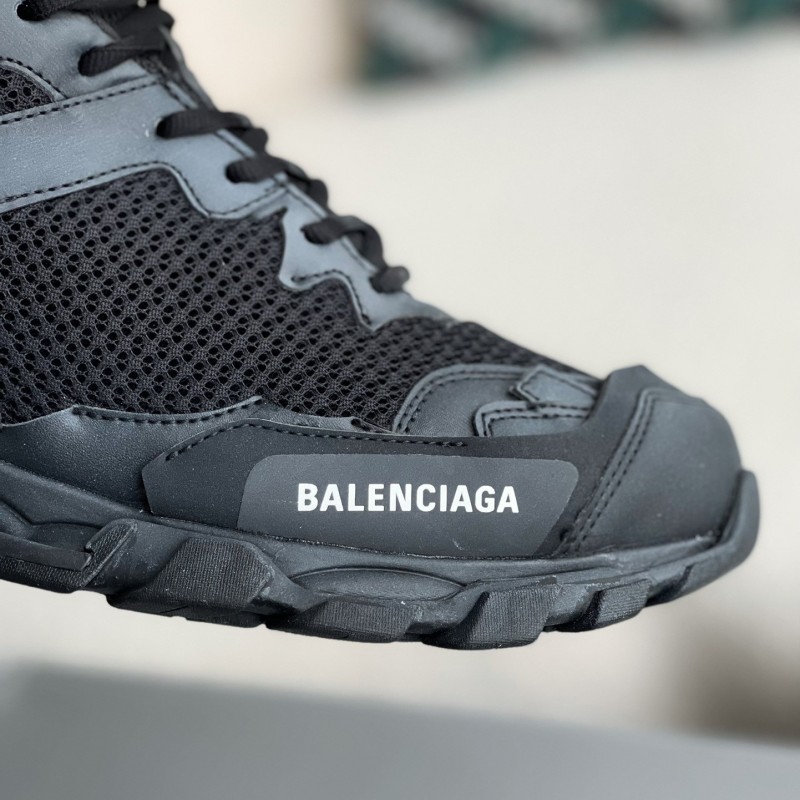Ba*len*cia*ga Runner Sneakers