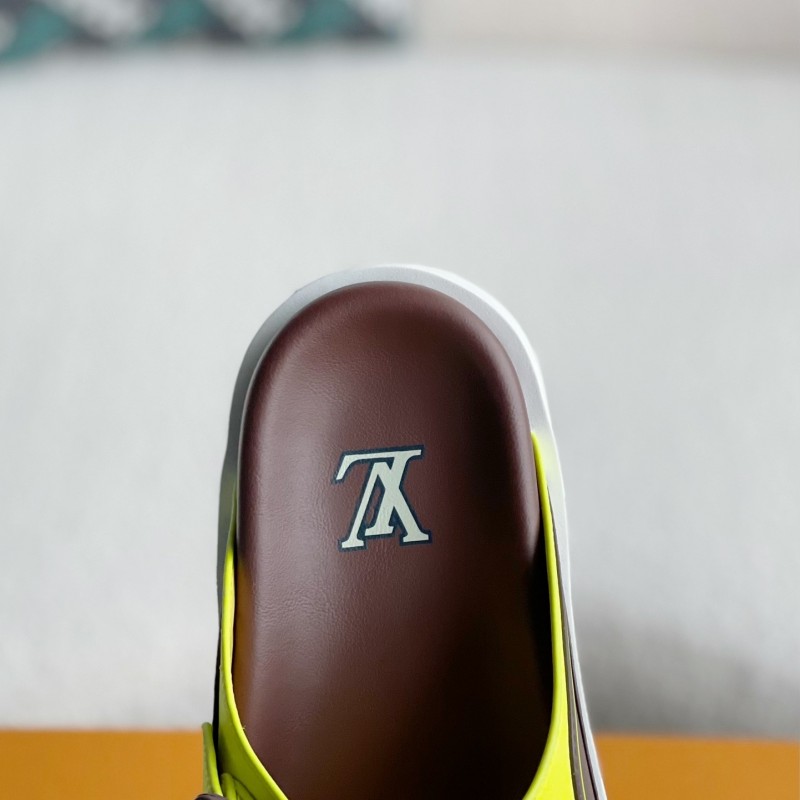 L0*is V*t0n MAN SLIPPERS