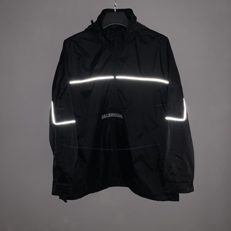 Ba*len*cia*ga BLCG reflective half zipper jacket