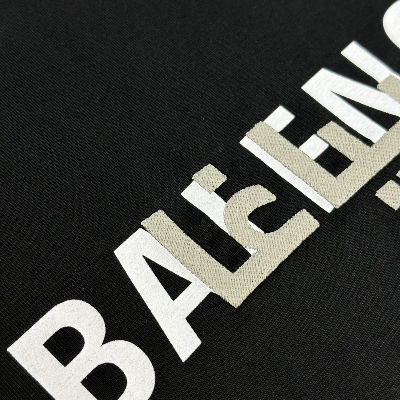 Ba*len*cia*ga double back embroidered short sleeves