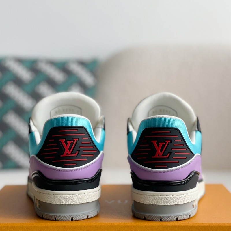 L0*is V*t0n TRAINER Sneakers