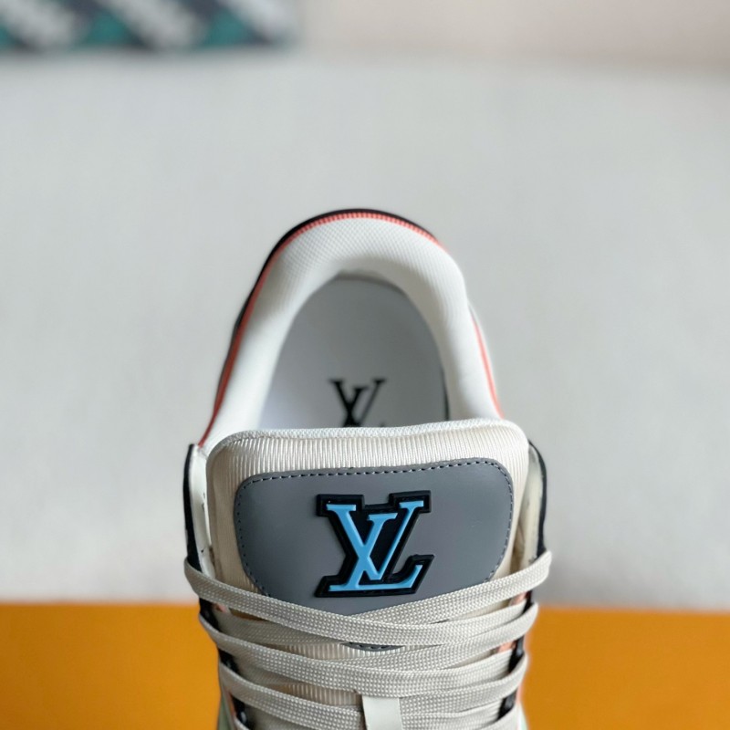 L0*is V*t0n TRAINER Sneakers