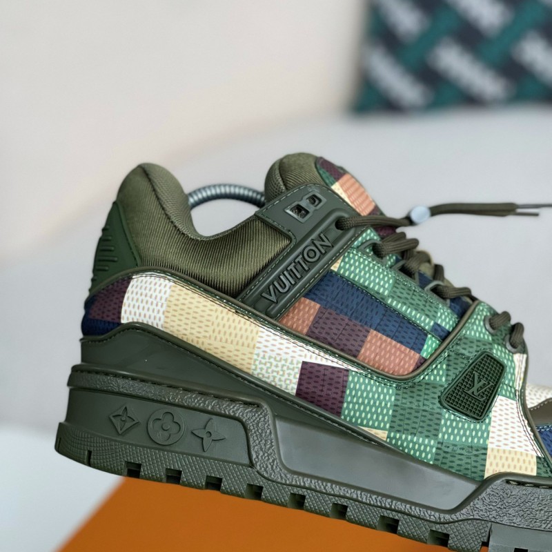 L0*is V*t0n TRAINER MAXI SNEAKERS