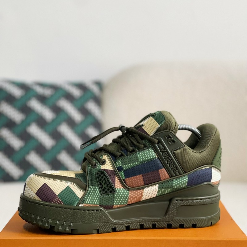 L0*is V*t0n TRAINER MAXI SNEAKERS