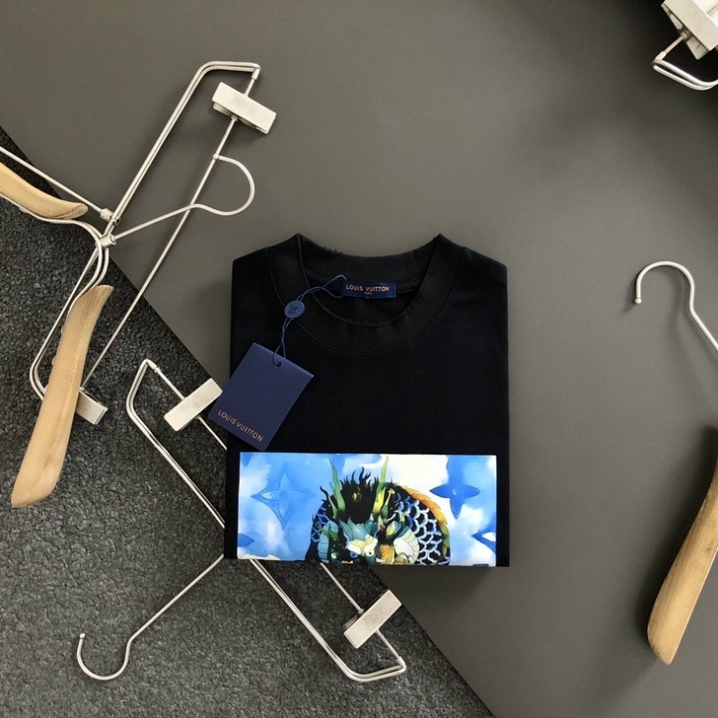 L0*is V*t0n Dragon Cloud printed T-shirt