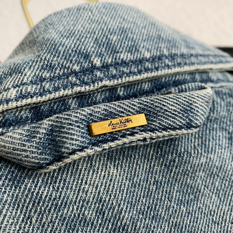 L0*is V*t0n Cowboy Shirts