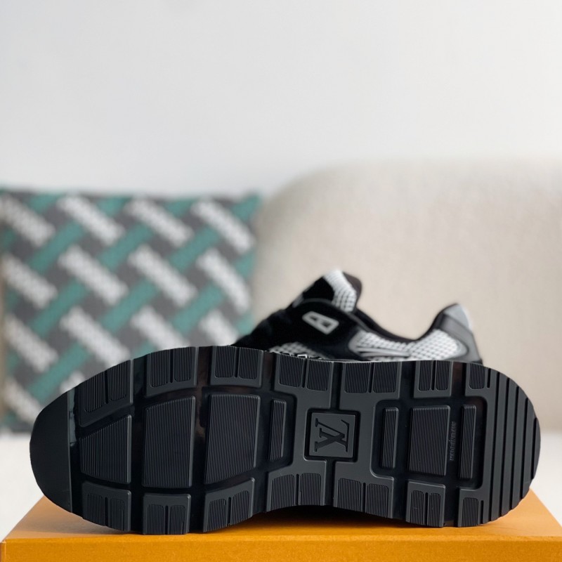 L0*is V*t0n SNEAKERS