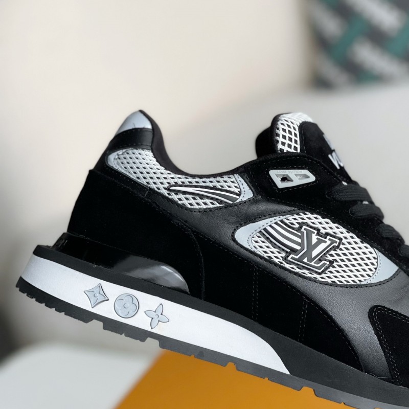 L0*is V*t0n SNEAKERS