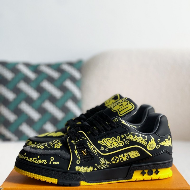 L0*is V*t0n SNEAKERS