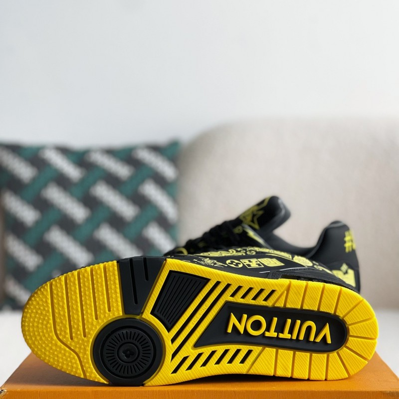 L0*is V*t0n SNEAKERS