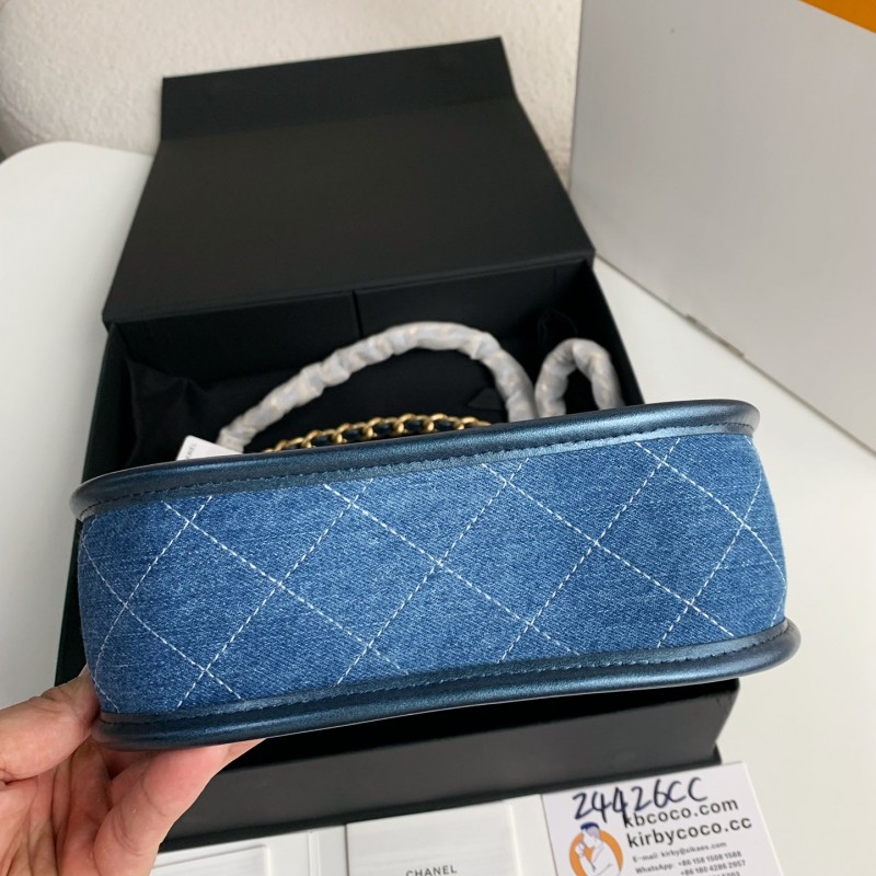 Ch*el Denim Hobo pocket straggler shoulder bag  Size：22*6*24cm