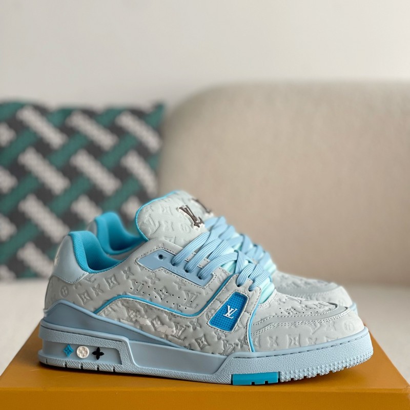 L0*is V*t0n SNEAKERS