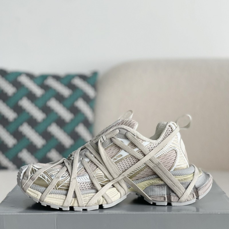 Ba*len*cia*ga Runner Sneakers