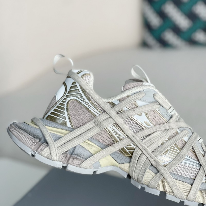 Ba*len*cia*ga Runner Sneakers