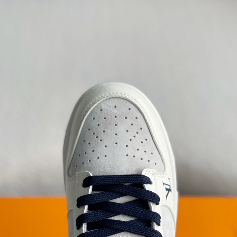 L0*is V*t0n x Nike Dunk Low-top board shoes