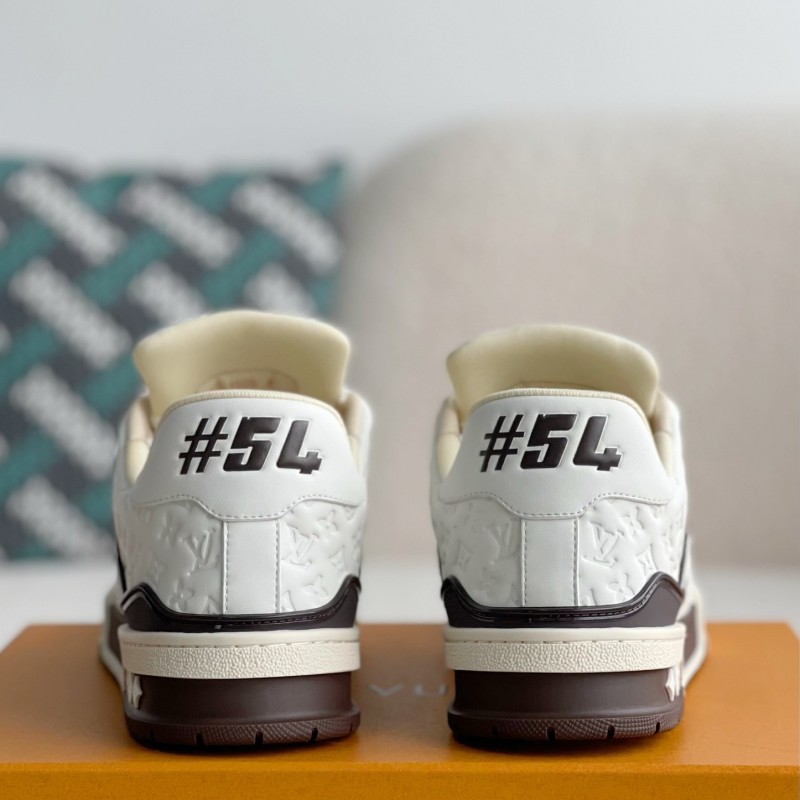 L0*is V*t0n SNEAKERS_