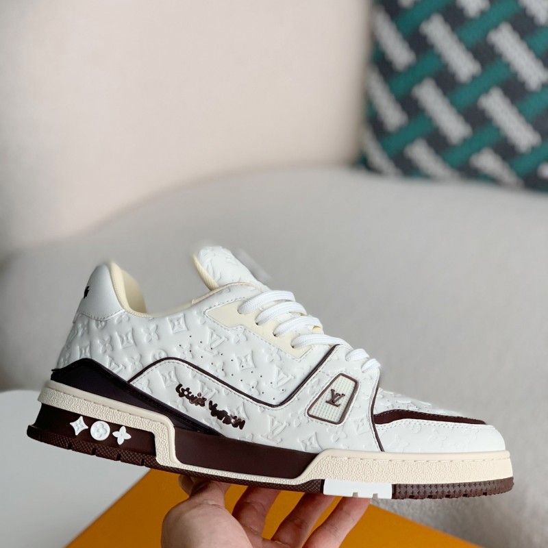 L0*is V*t0n SNEAKERS_