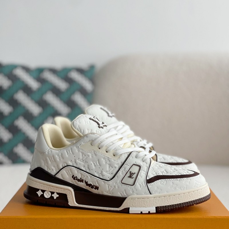 L0*is V*t0n SNEAKERS_