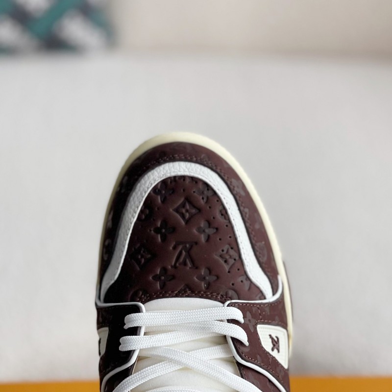 L0*is V*t0n SNEAKERS