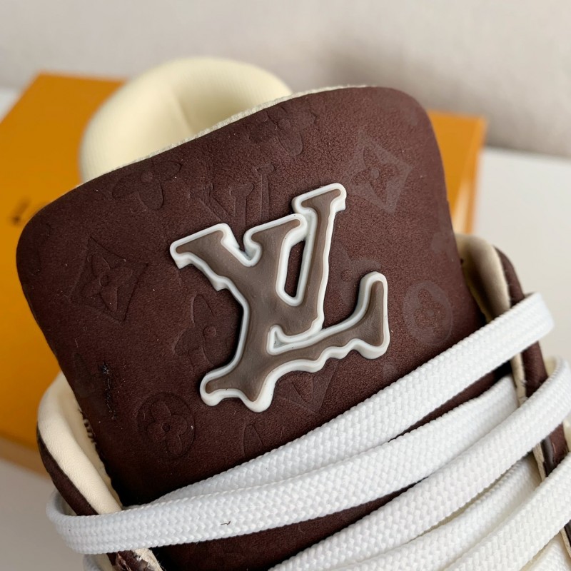 L0*is V*t0n SNEAKERS