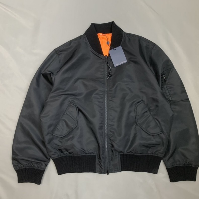 L0*is V*t0n graffiti jacquard knit zipped jacket