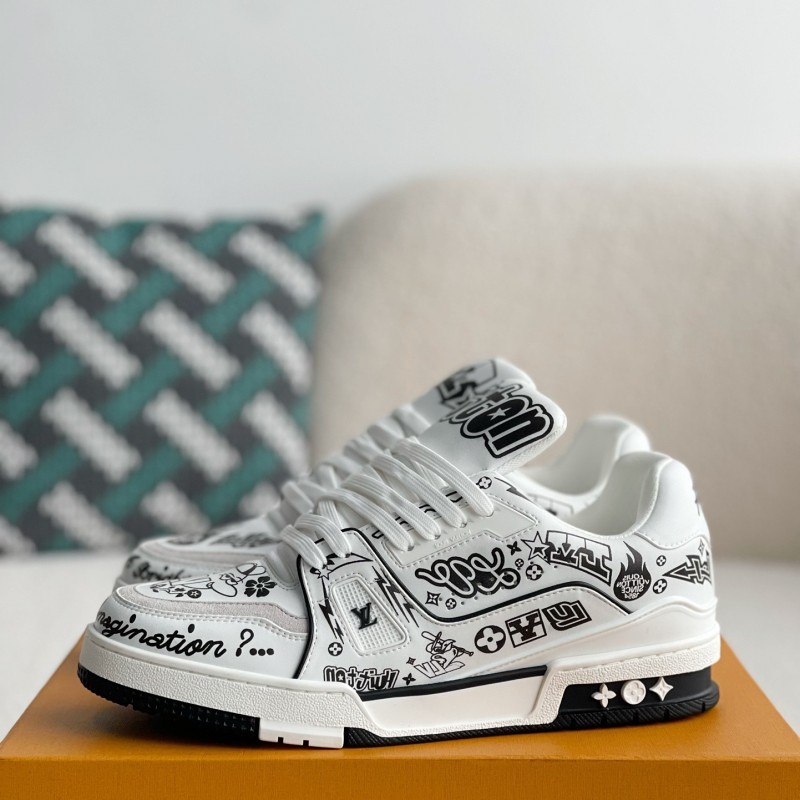 L0*is V*t0n SNEAKERS