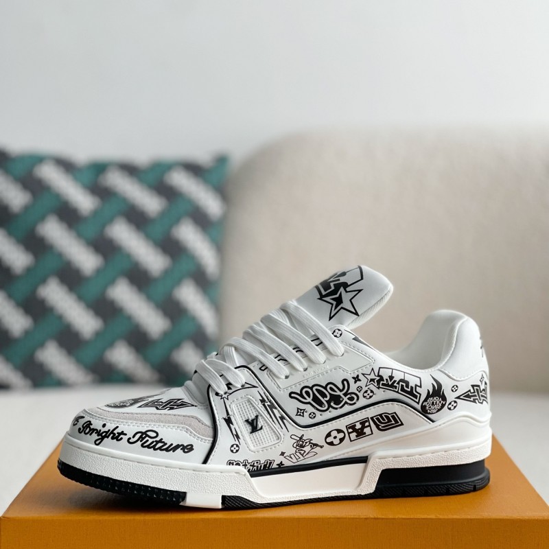 L0*is V*t0n SNEAKERS