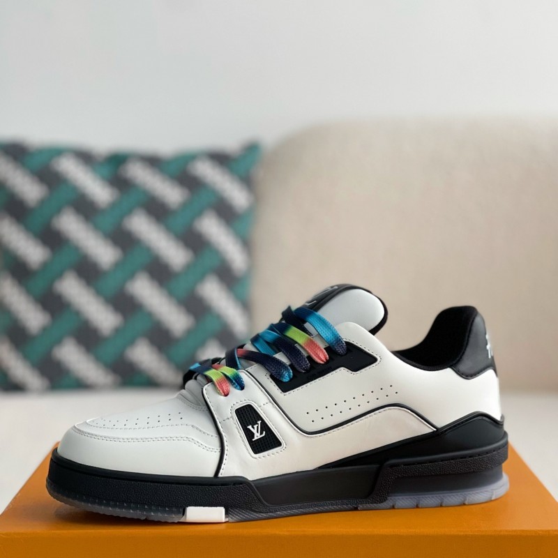 L0*is V*t0n SNEAKERS