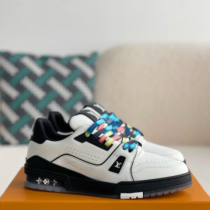 L0*is V*t0n SNEAKERS