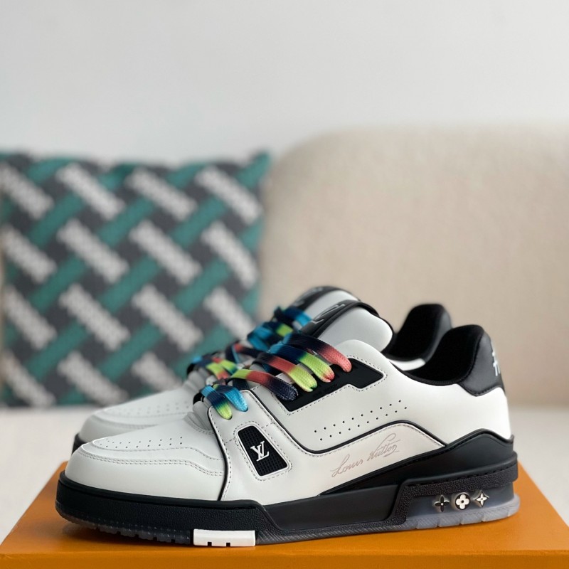 L0*is V*t0n SNEAKERS