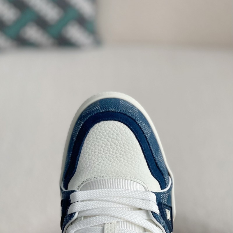 L0*is V*t0n SNEAKERS