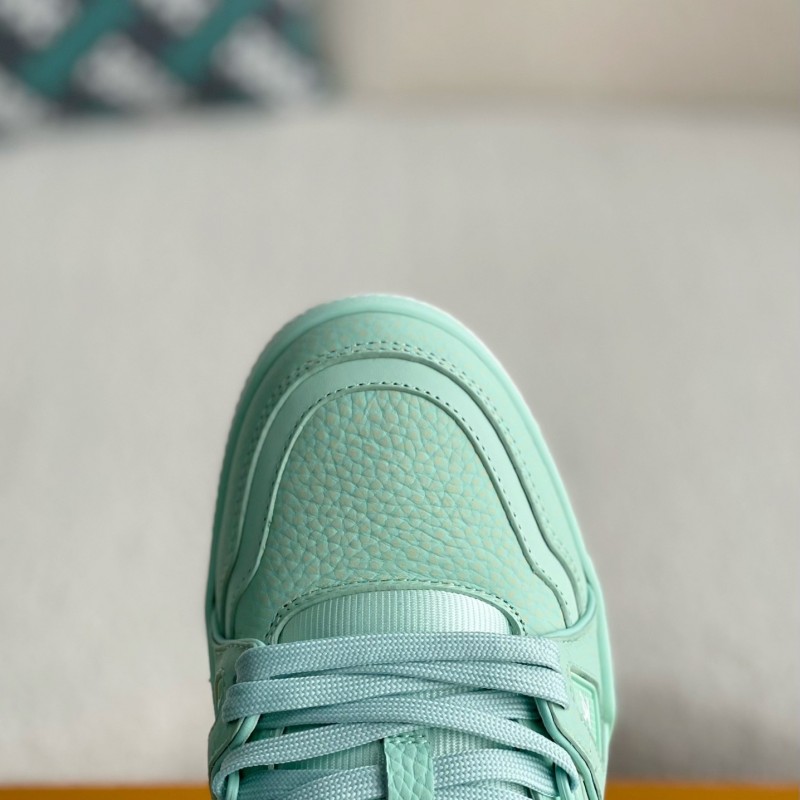 L0*is V*t0n SNEAKERS