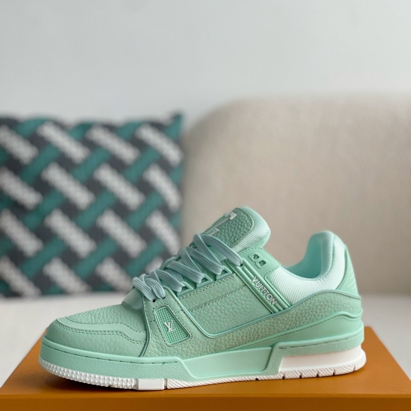 L0*is V*t0n SNEAKERS