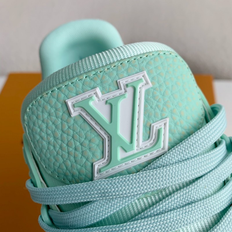 L0*is V*t0n SNEAKERS