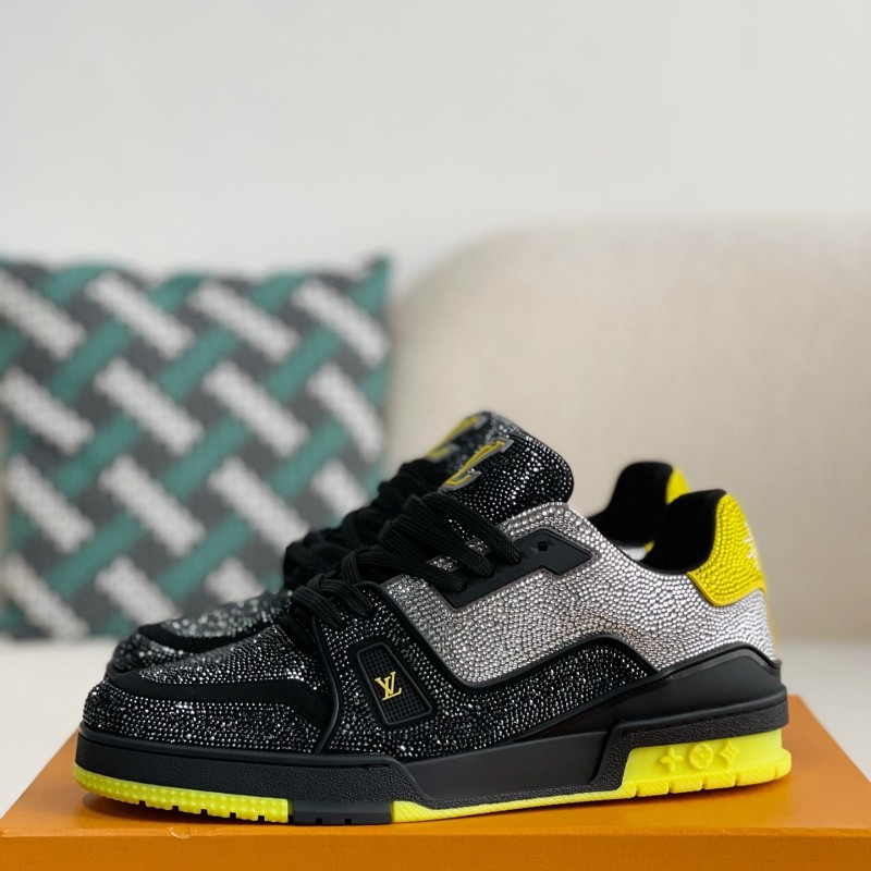 L0*is V*t0n Trainers Sneakers