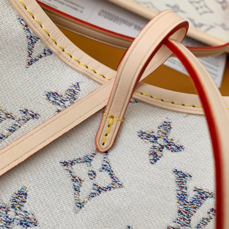 L0*is V*t0n Carryall small handbag M24707  Size：29*24*12cm