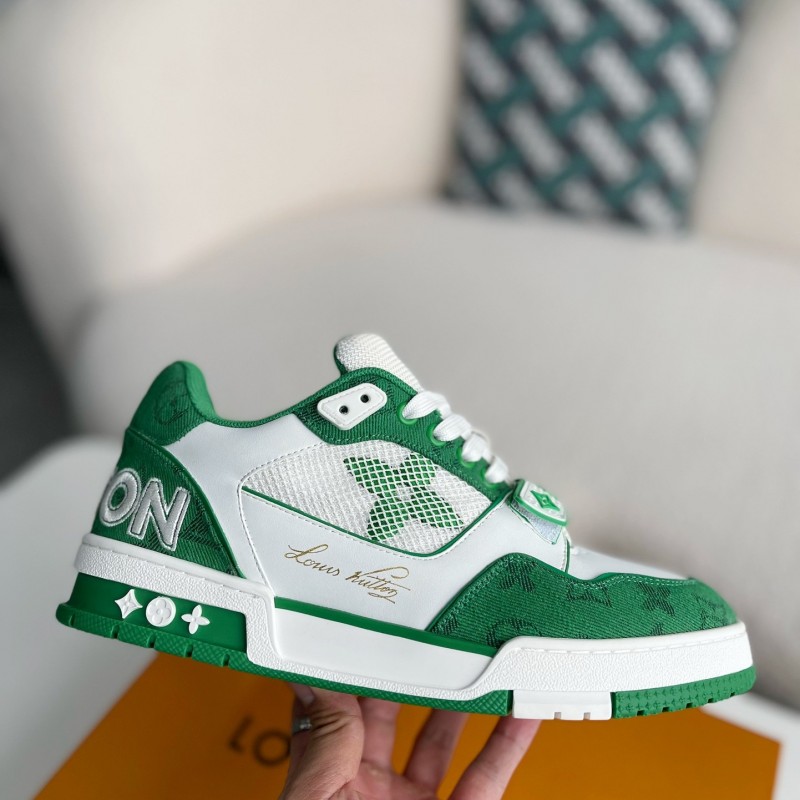 L0*is V*t0n TRAINER Sneakers