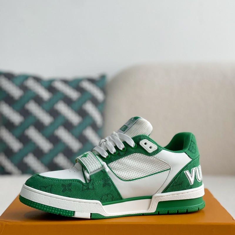 L0*is V*t0n TRAINER Sneakers