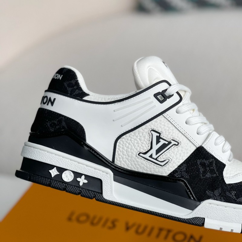 L0*is V*t0n SNEAKERS