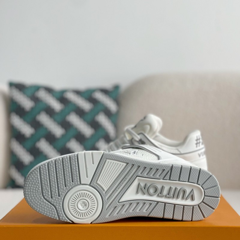 L0*is V*t0n SNEAKERS