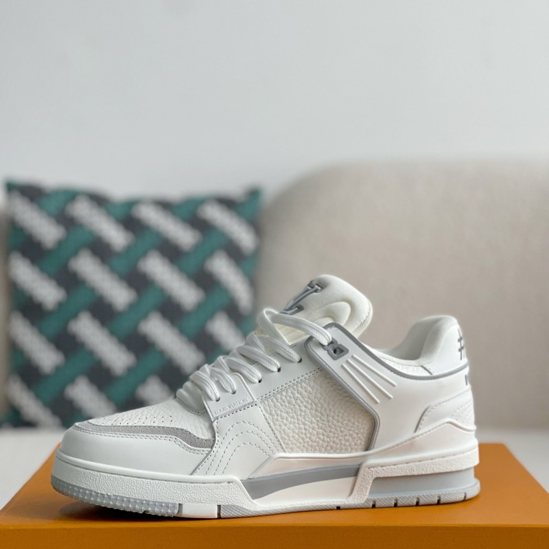 L0*is V*t0n SNEAKERS