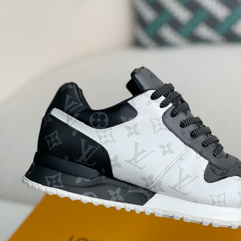 L0*is V*t0n SNEAKERS