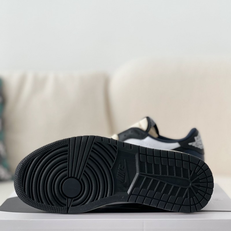 AirJordan1 x TravisScott  AJ Low