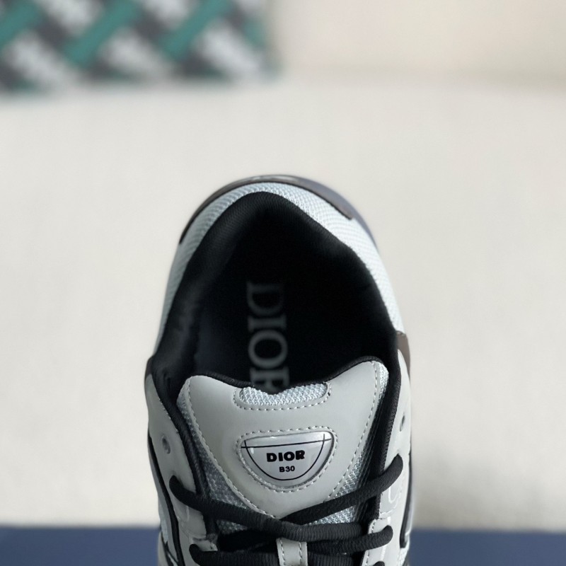 D*0r B30 New Sneaker