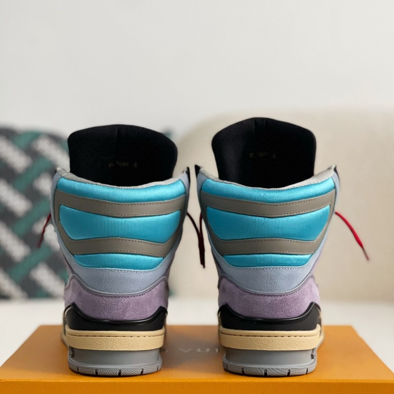 L0*is V*t0n TRAINER SNEAKERS