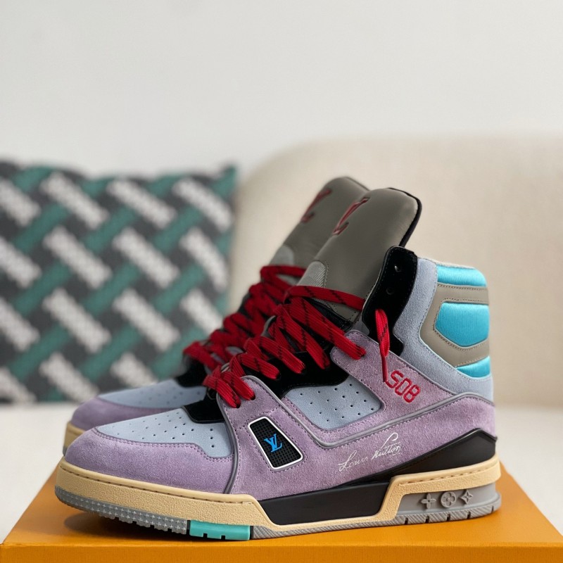 L0*is V*t0n TRAINER SNEAKERS