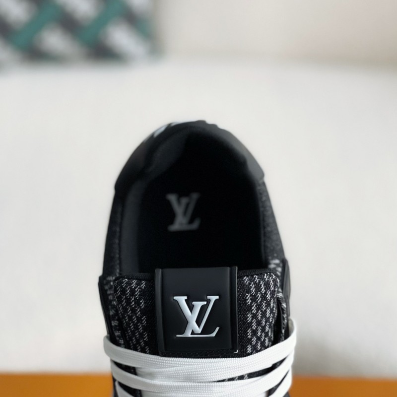 L0*is V*t0n SNEAKERS