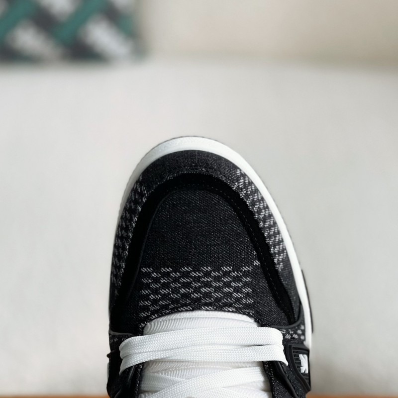 L0*is V*t0n SNEAKERS